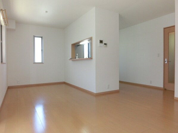 ラシック鷹匠の物件内観写真